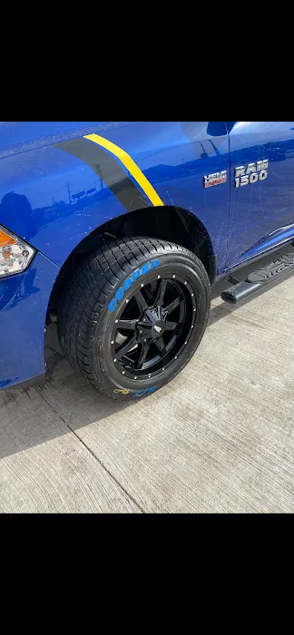 Sandusky Wheel And Tire 4