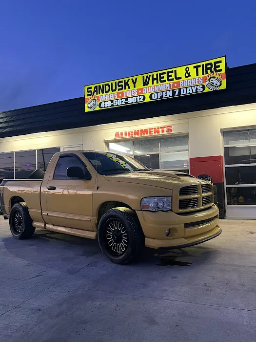 Sandusky Wheel And Tire 7