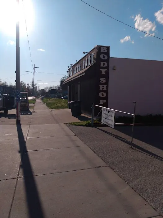 K & K Auto Body 0