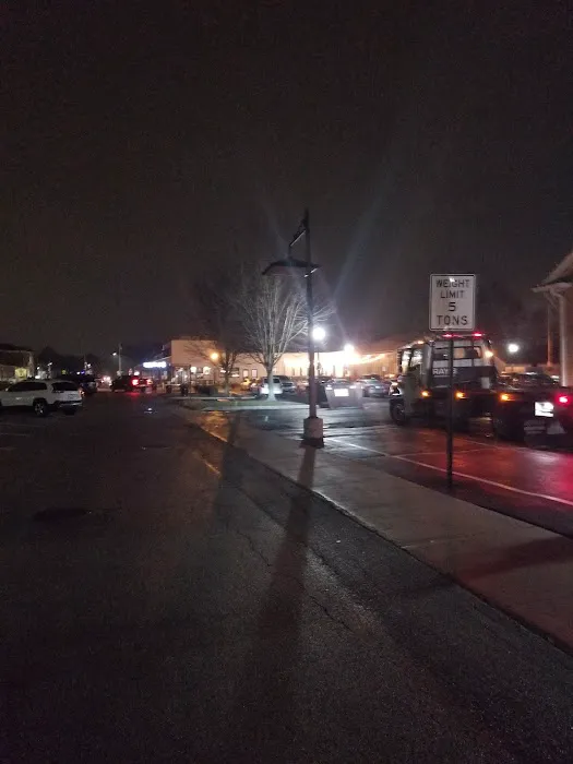 Ray's Service Center & Towing 4
