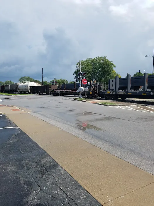 Ray's Service Center & Towing 1