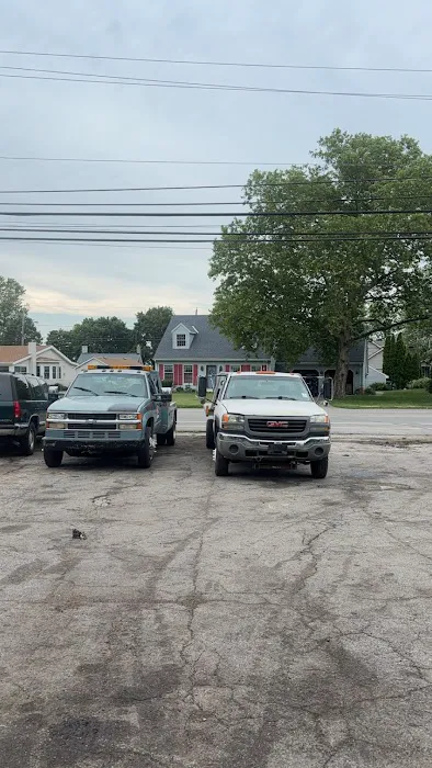 Mac's Auto Repair & Towing 8