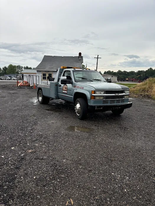 Mac's Auto Repair & Towing 6