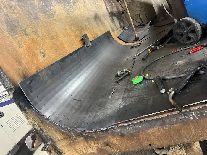 Bundrant’s 24hr truck&tire service mobile welding and more LLC 3