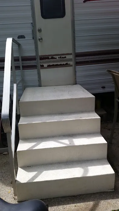 Minner's Garage 4