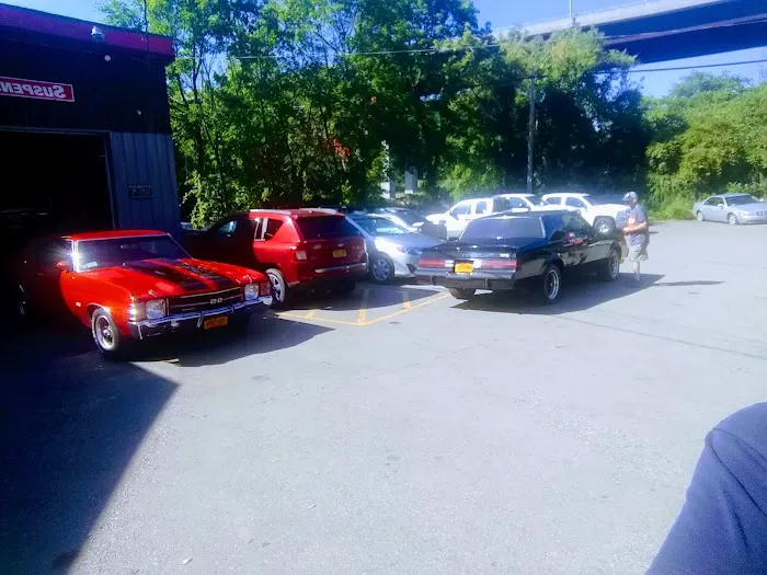 Tanners Garage 1