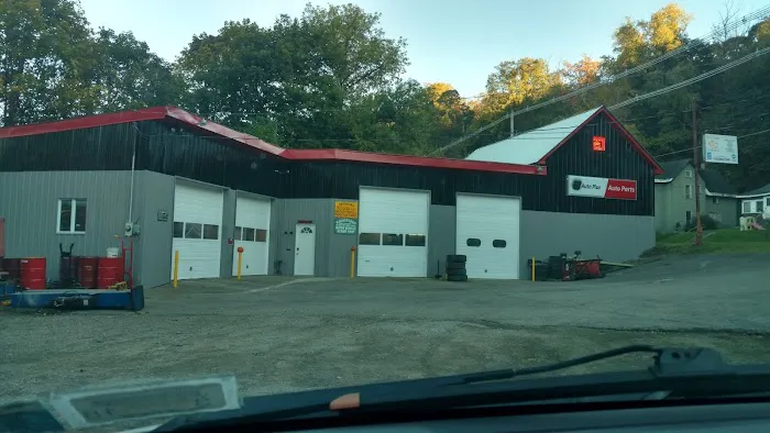 Tanners Garage 7