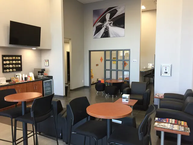 Ed Shults Of Warren Service and Parts Chrysler Dodge Jeep RAM 3