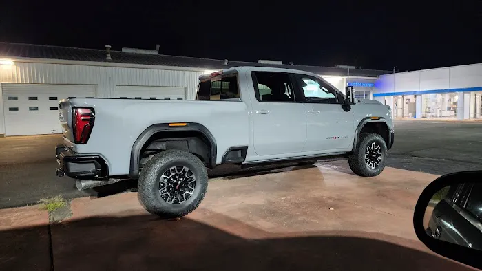 Jones Chevrolet GMC Service 4