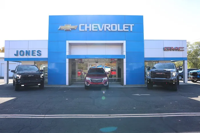 Jones Chevrolet GMC Service 0