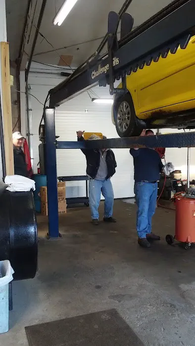 TJ's Express Lube 1