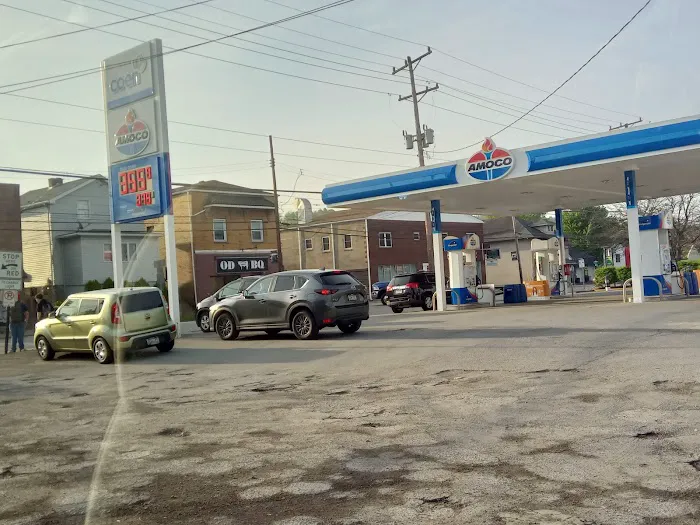 Holz Auto Repair & Painting 0