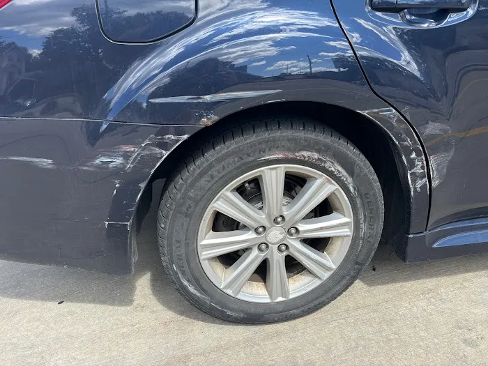 Moore's Auto Body 5