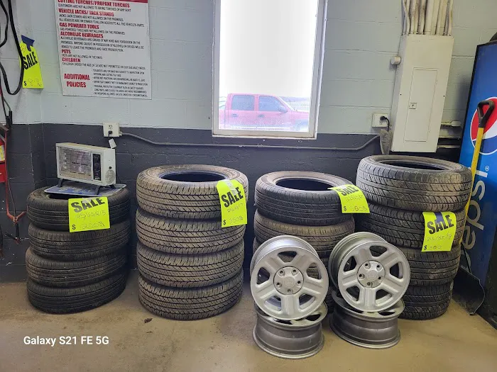 Paul's Auto Yard 6
