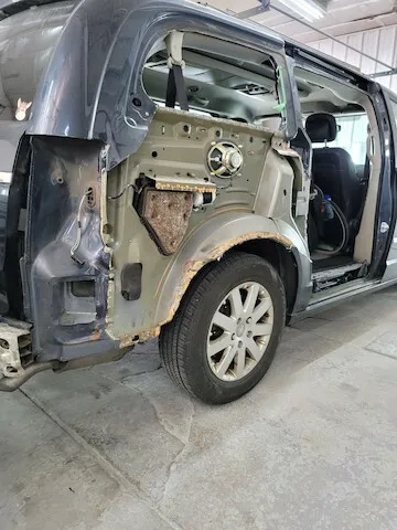 Sonny's Body Shop 2