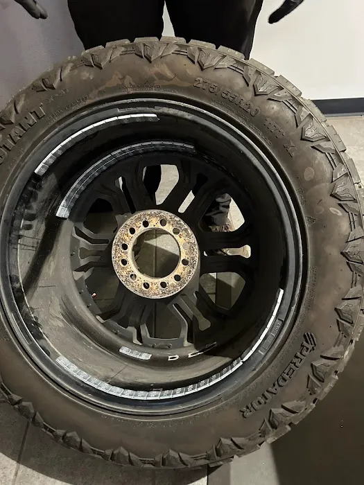 Walmart Auto Care Centers 1