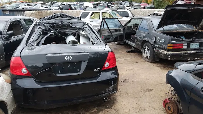 Paul's Auto Yard 2