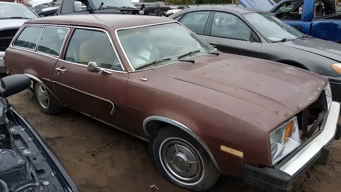 Paul's Auto Yard 0