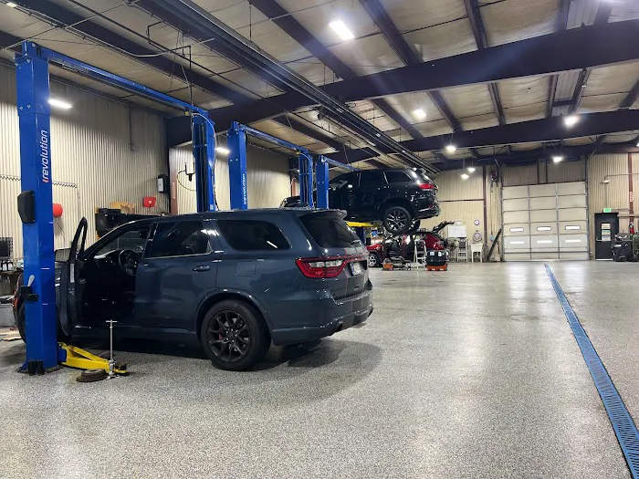 Shepherd's Chrysler Dodge Jeep Ram - Service Department 7