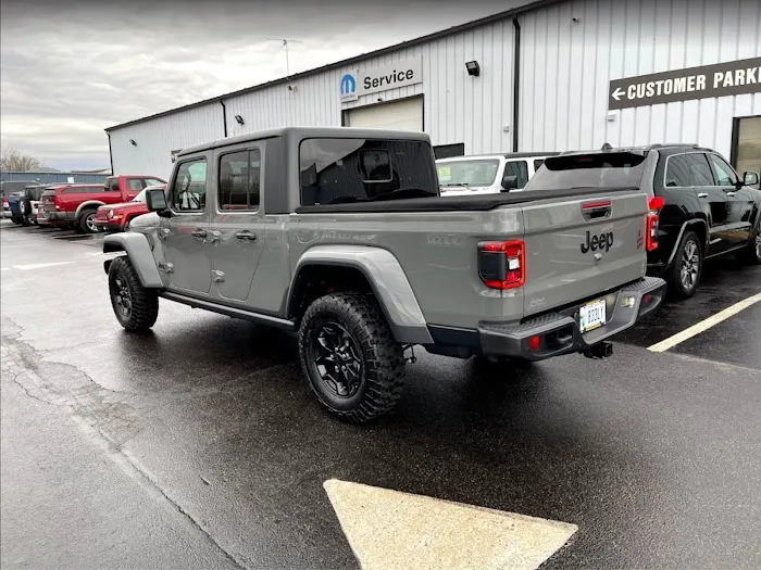Shepherd's Chrysler Dodge Jeep Ram - Service Department 0
