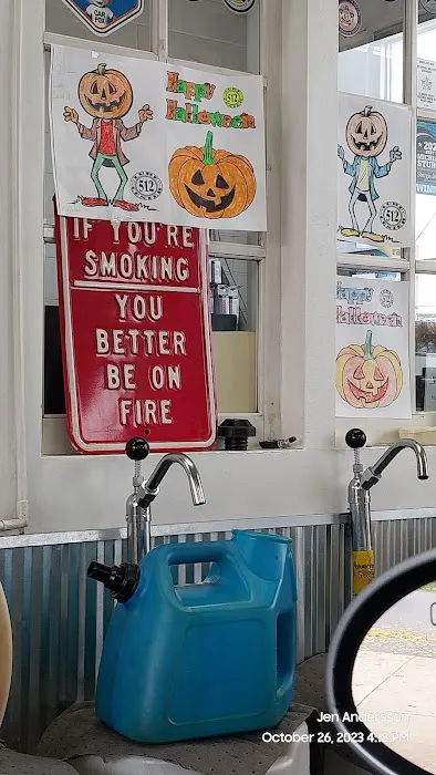 512 Lube Center 1