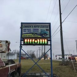 Chuck’s Auto Service ico
