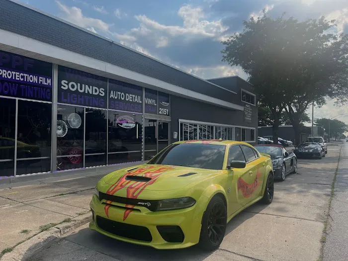 Wicked Metallics Wyandotte - Auto Tints & Wraps 3