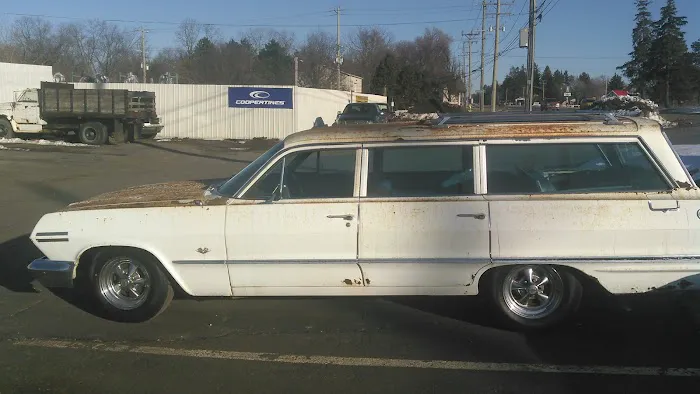 Bridge Lake Auto & Truck Parts 3