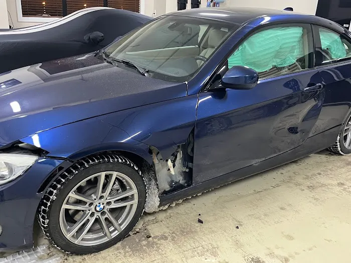 Premium Truck & Auto Body 0