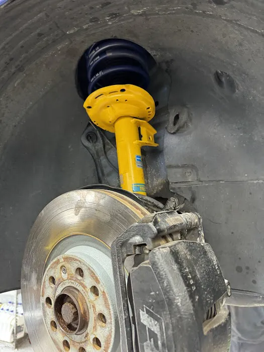 Redline Ready Struts 0