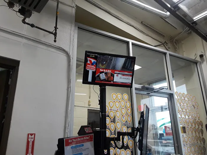 Valvoline Instant Oil Change 3