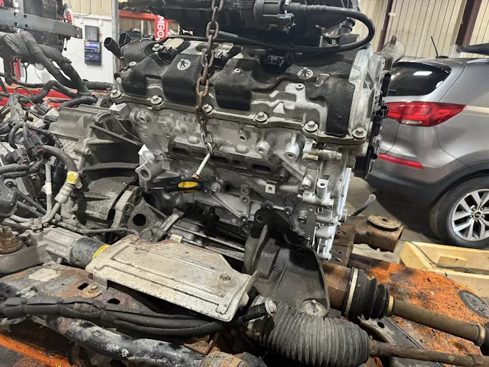 CARZILLA AUTO SERVICE LLC 5