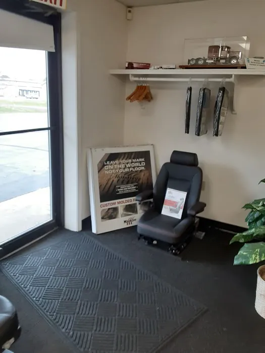 Seat Specialists 8