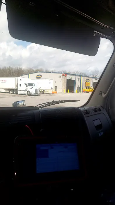 Speedco Truck Lube and Tires 3