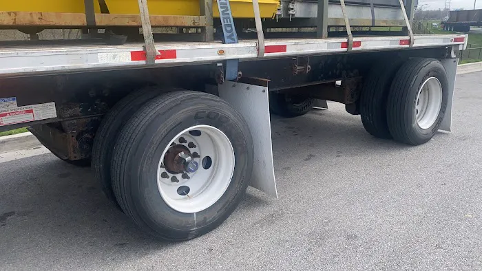 Speedco Truck Lube and Tires 0