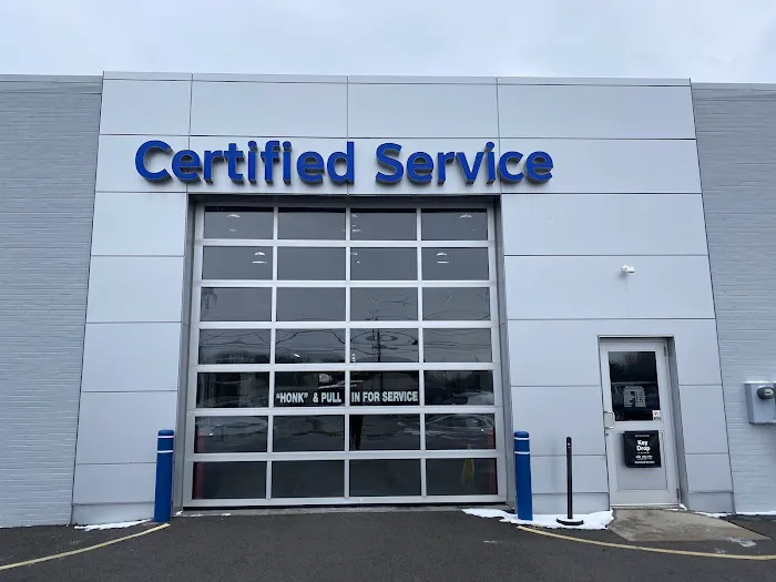 Don's Chevrolet GMC Service 5