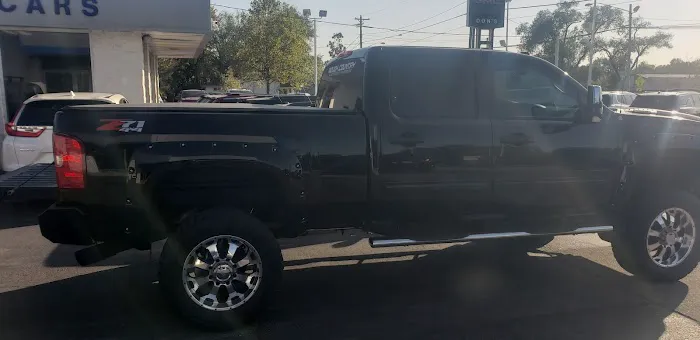 Don's Chevrolet GMC Service 1