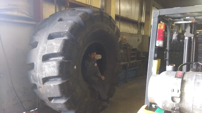 Tredroc Tire Services - Bandag Retread Facility 4