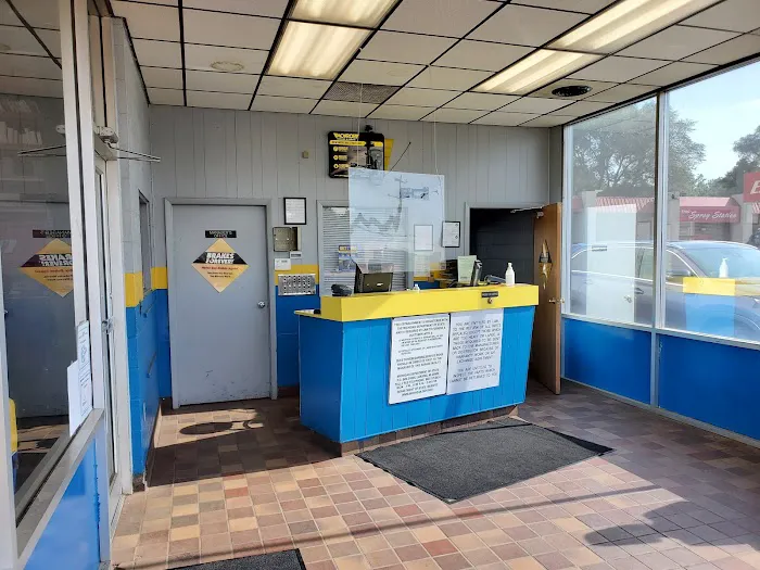 Monro Auto Service and Tire Centers 7