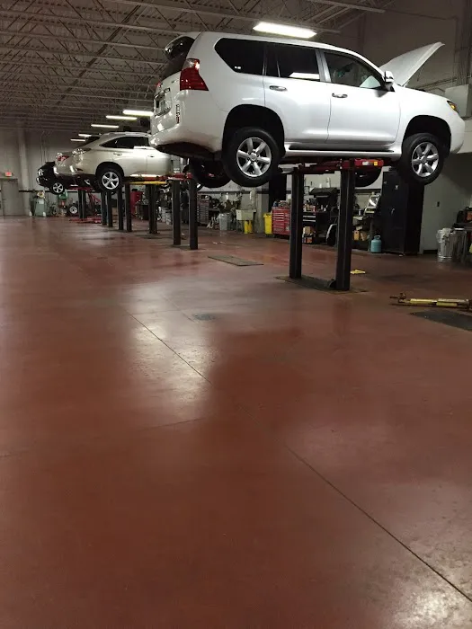 Harvey Lexus of Grand Rapids Service Department 7