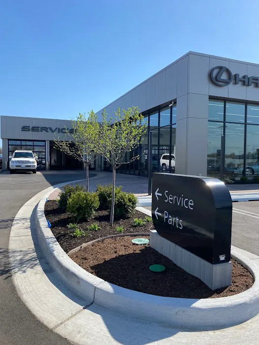 Harvey Lexus of Grand Rapids Service Department 3