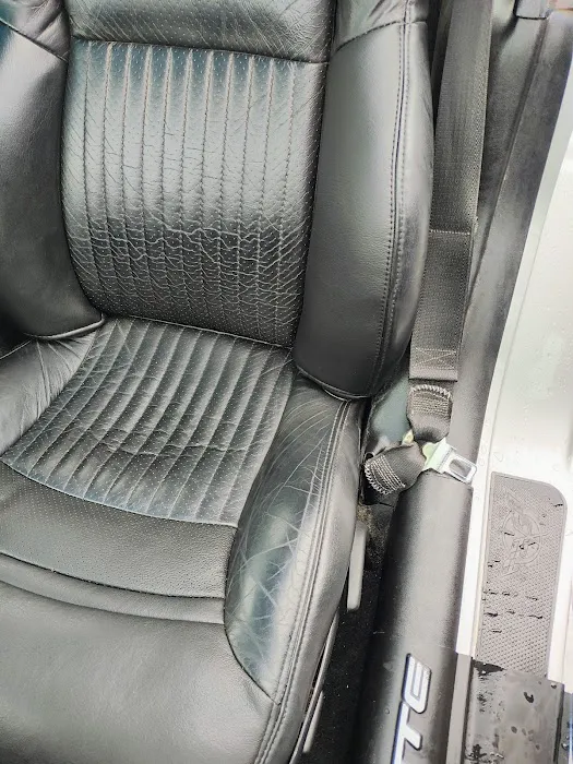 Ev's Auto Tops & Seat Covers 6