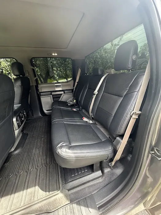 Sylvania Auto Restyling & Glass 8