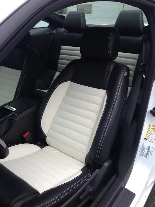 Sylvania Auto Restyling & Glass 1