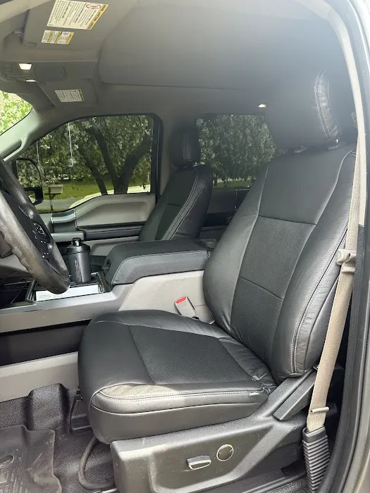 Sylvania Auto Restyling & Glass 5