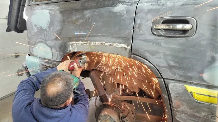 Pioneer Collision Center Body & Paint LLC. 4