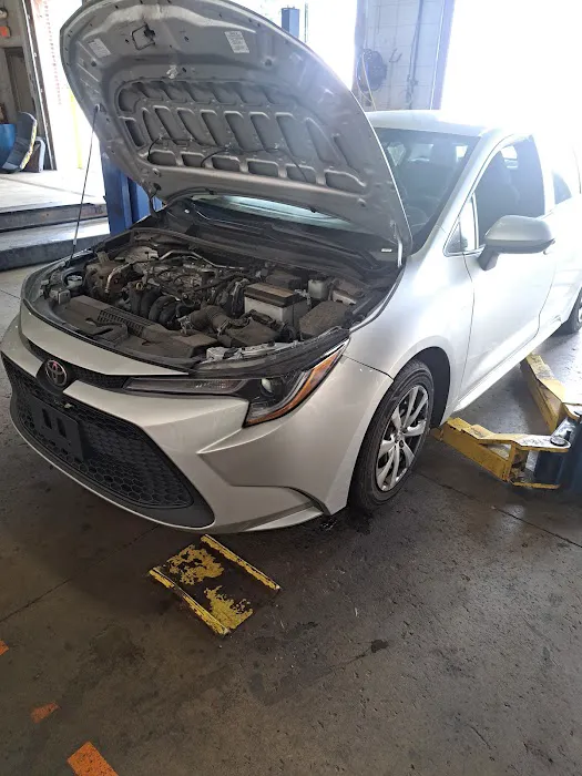 Monro Auto Service and Tire Centers 3