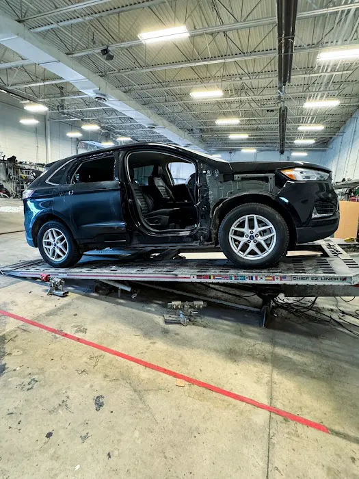 Global Collision Center/Lincoln of Troy Collision Center 7