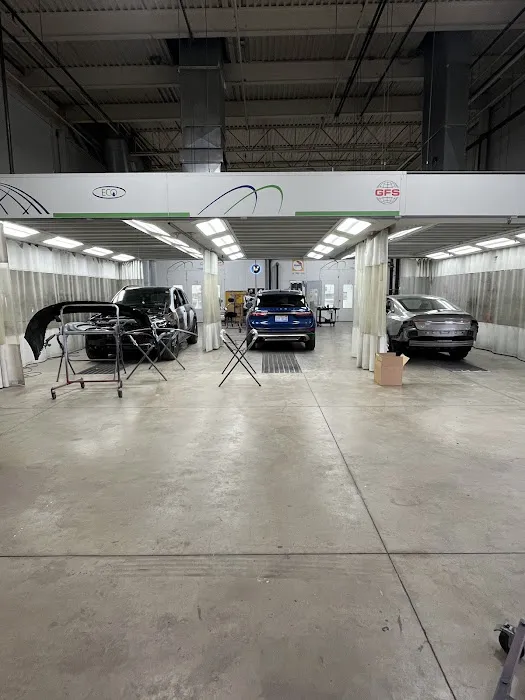 Global Collision Center/Lincoln of Troy Collision Center 5