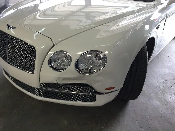 Bojax Auto Collision & Glass 9